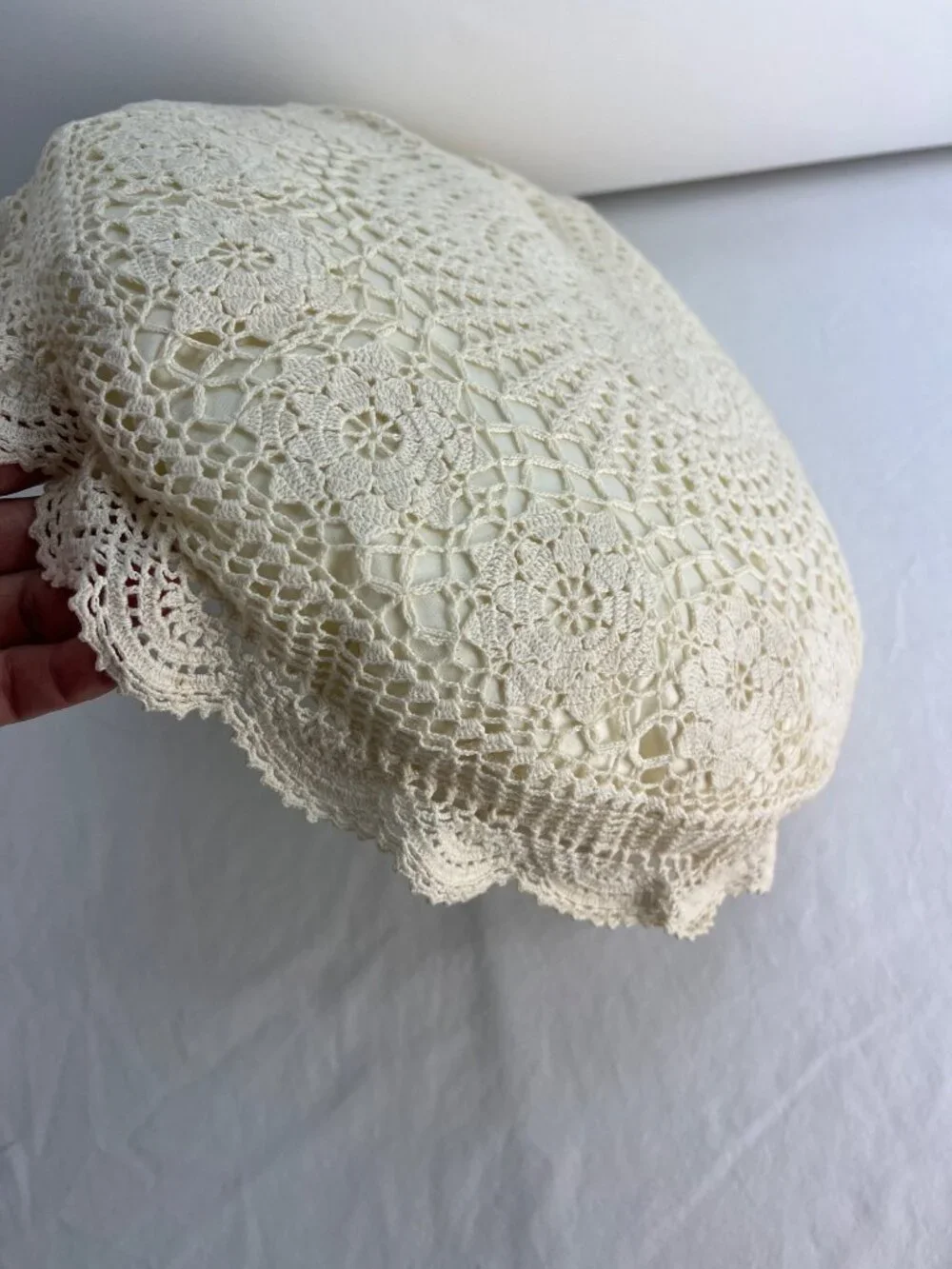 VTG Round Crochet Lace Accent Pillow Cream 14